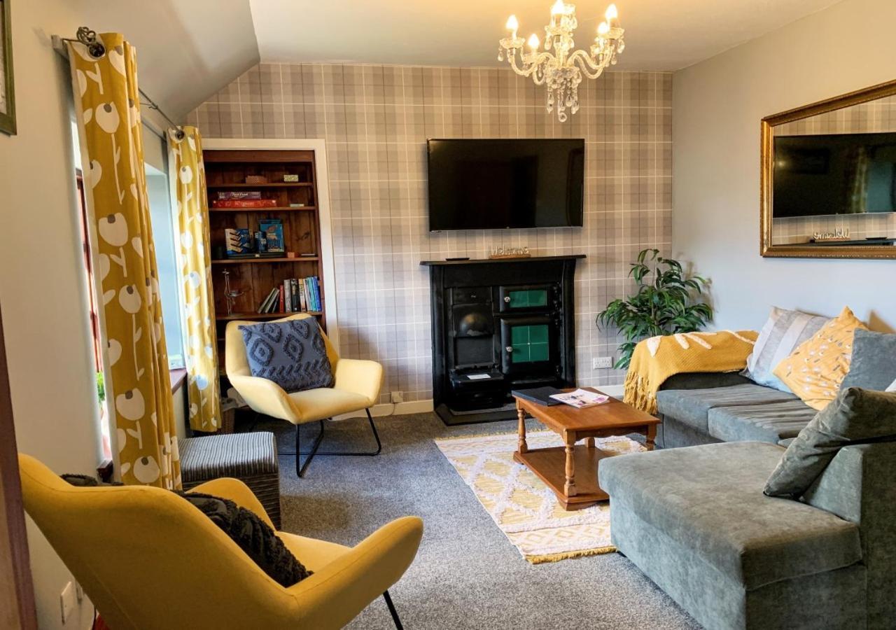 Burnside Cottages Fettercairn 外观 照片